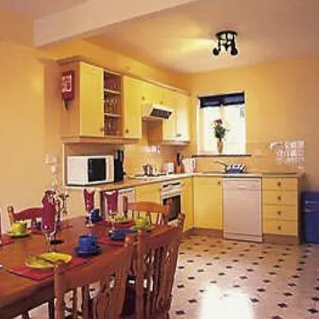 Holiday home Summercove Holiday Homes